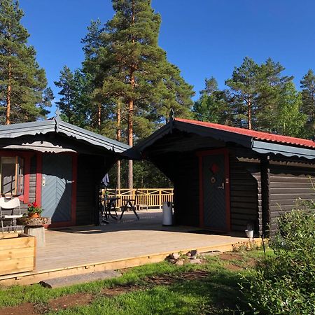 Timber Cottages With Jacuzzi And Sauna Near Lake Vaenern คาร์ลสตัด ภายนอก รูปภาพ