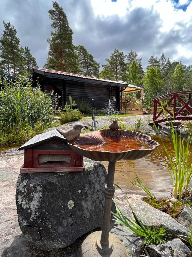 Timber Cottages With Jacuzzi And Sauna Near Lake Vaenern คาร์ลสตัด ภายนอก รูปภาพ