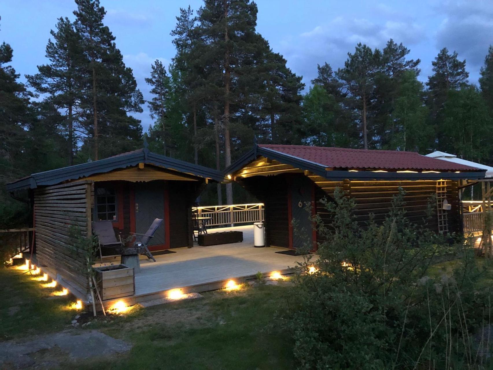 Timber Cottages With Jacuzzi And Sauna Near Lake Vaenern คาร์ลสตัด ภายนอก รูปภาพ